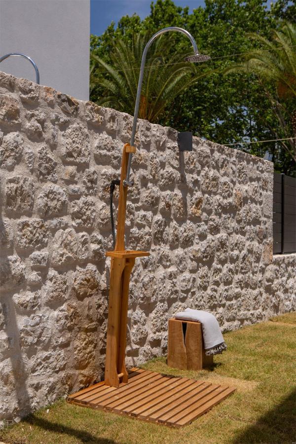 Seascape Villas Vassiliki - Beachfront Villas Exterior photo