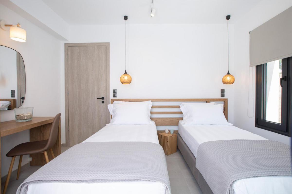 Seascape Villas Vassiliki - Beachfront Villas Exterior photo